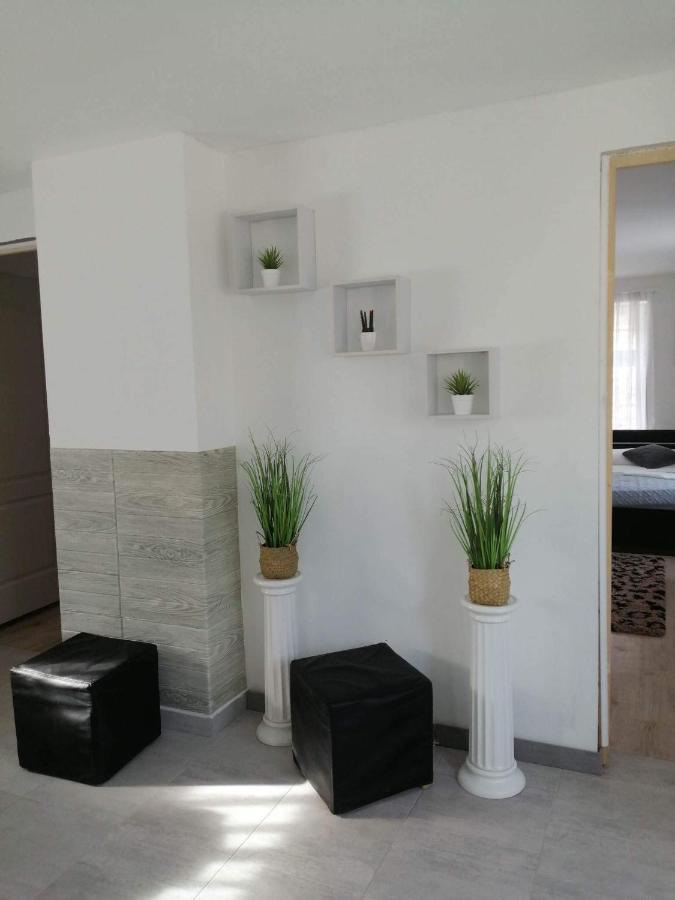 Horvath Apartman Apartment Keszthely Ngoại thất bức ảnh